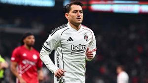 Cengiz Ünder istatistiklerde dibi gördü!
