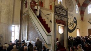 Cuma hutbesinde anne ve babalara ‘dijital bağımlılık’ uyarısı