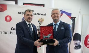 Estergon Türk Kültür Merkezi’nde “Cumhuriyet’in Doğuşu” Resim Sergisi Açıldı