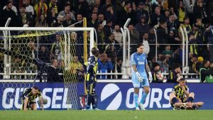 Fenerbahçe, 4 günde 2 darbe birden aldı