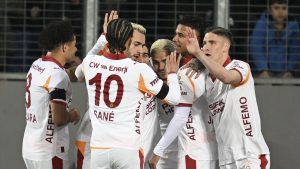 Galatasaray, Fenerbahçe ile puan farkını 4’e yükseltti