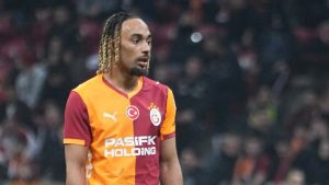 Galatasaray, Sacha Boey’in bonservisini alıyor