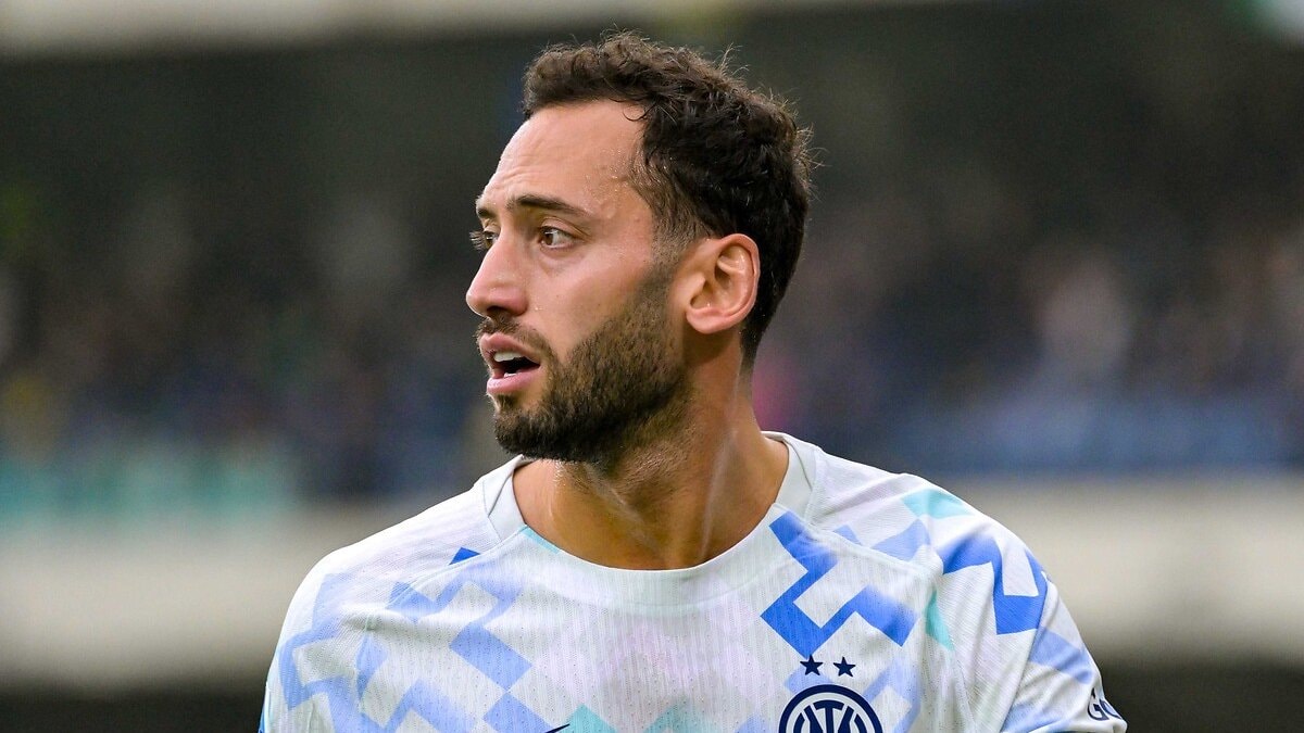 Hakan Çalhanoğlu, geleceği hakkında kararını verdi