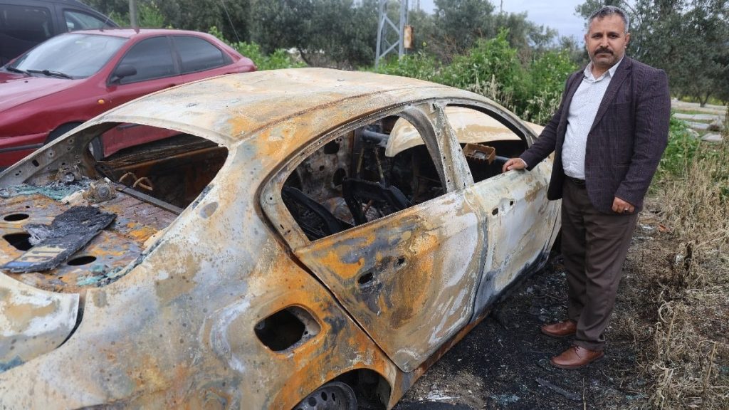 Hatay’da park halindeki otomobiline benzin döküp yakıldı: Yeğeni çıktı