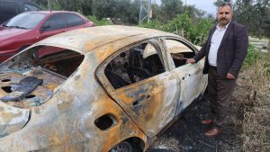 Hatay’da park halindeki otomobiline benzin döküp yakıldı: Yeğeni çıktı