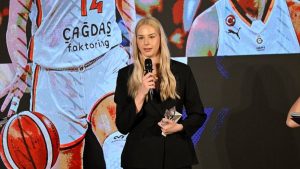 Kadınlar EuroLeague’in en değerli oyuncusu Galatasaraylı Dorka Juhasz seçildi