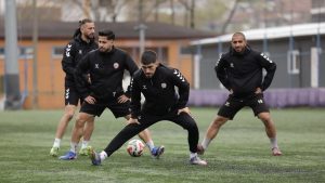 Karadeniz Ereğli Belediyespor, 46 yıllık tarihinde ilki başarmak istiyor
