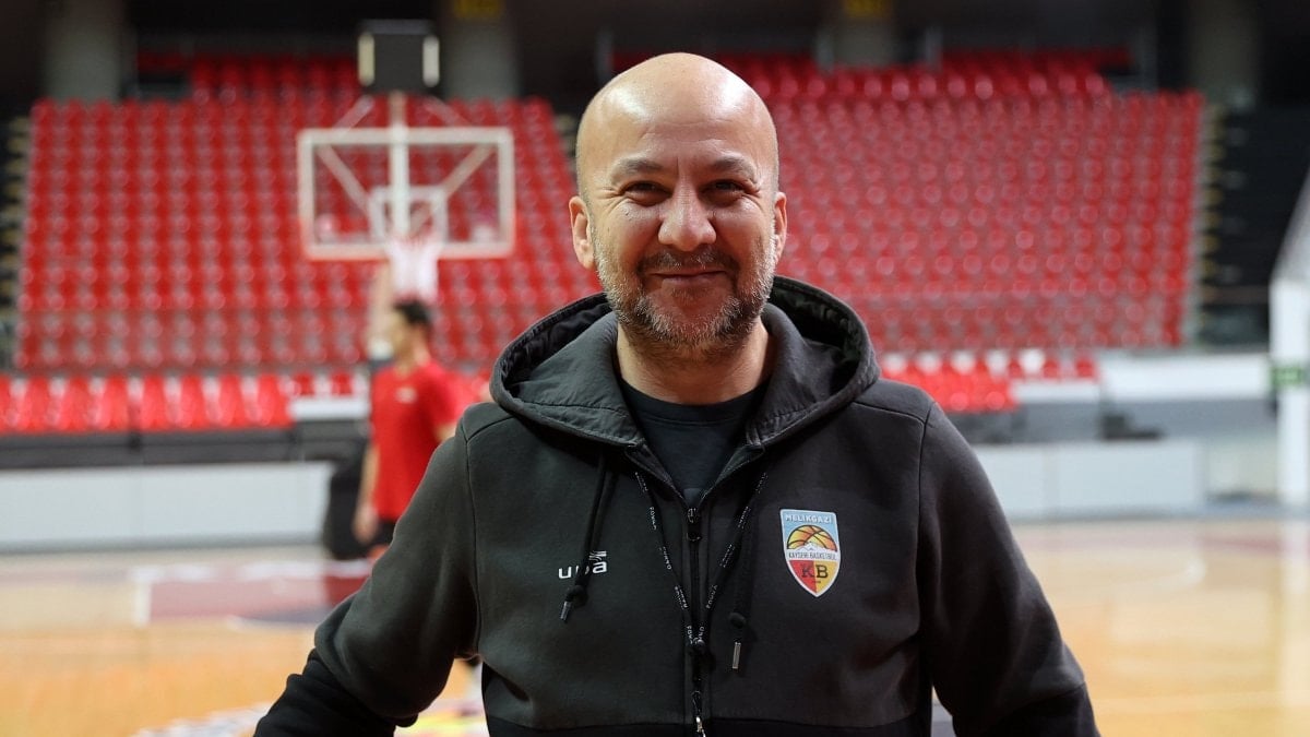 Melikgazi Kayseri Basketbol’da Emre Özsarı dönemi sona erdi