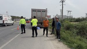 Mersin’de 80 yaşındaki motosiklet sürücüsünün feci ölümü