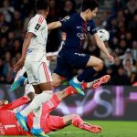 Olimpik Lyon, PSG’yi deplasmanda yendi