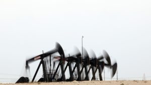 Petrol 60 günlük süre baskısıyla yükselişte