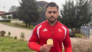 Rıza Kayaalp: Kolay olmayanı yapmak biz Türklerin işidir