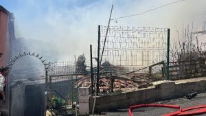 Sarıyer’de gecekondu yangını