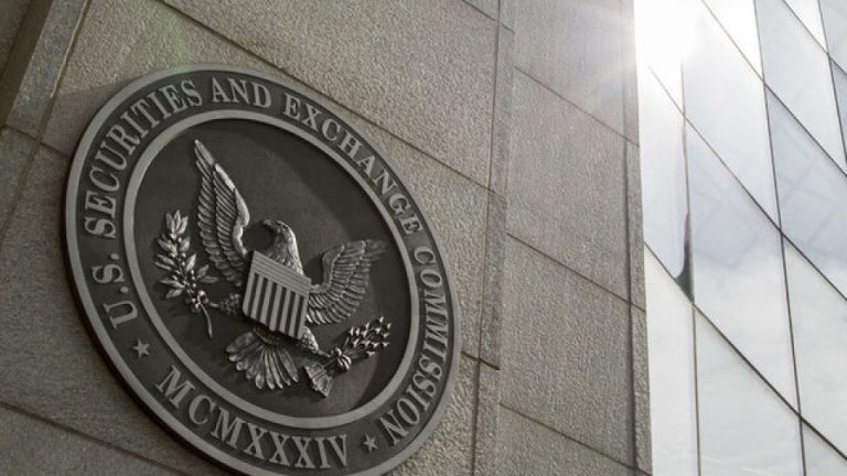 SEC, şirketlere altı aylık raporlama seçeneği sunacak teklifini açıkladı