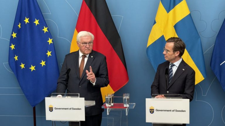Steinmeier: Avrupa ABD’nin korumasına muhtaç