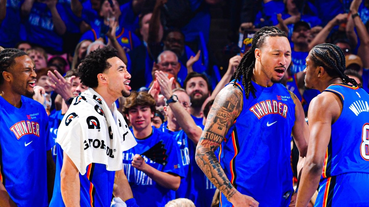 Thunder, Suns’ı 35 sayı farkla yenerek seride 1-0 öne geçti