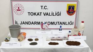 Tokat’ta uyuşturucu operasyonunda 8 zanlı yakalandı