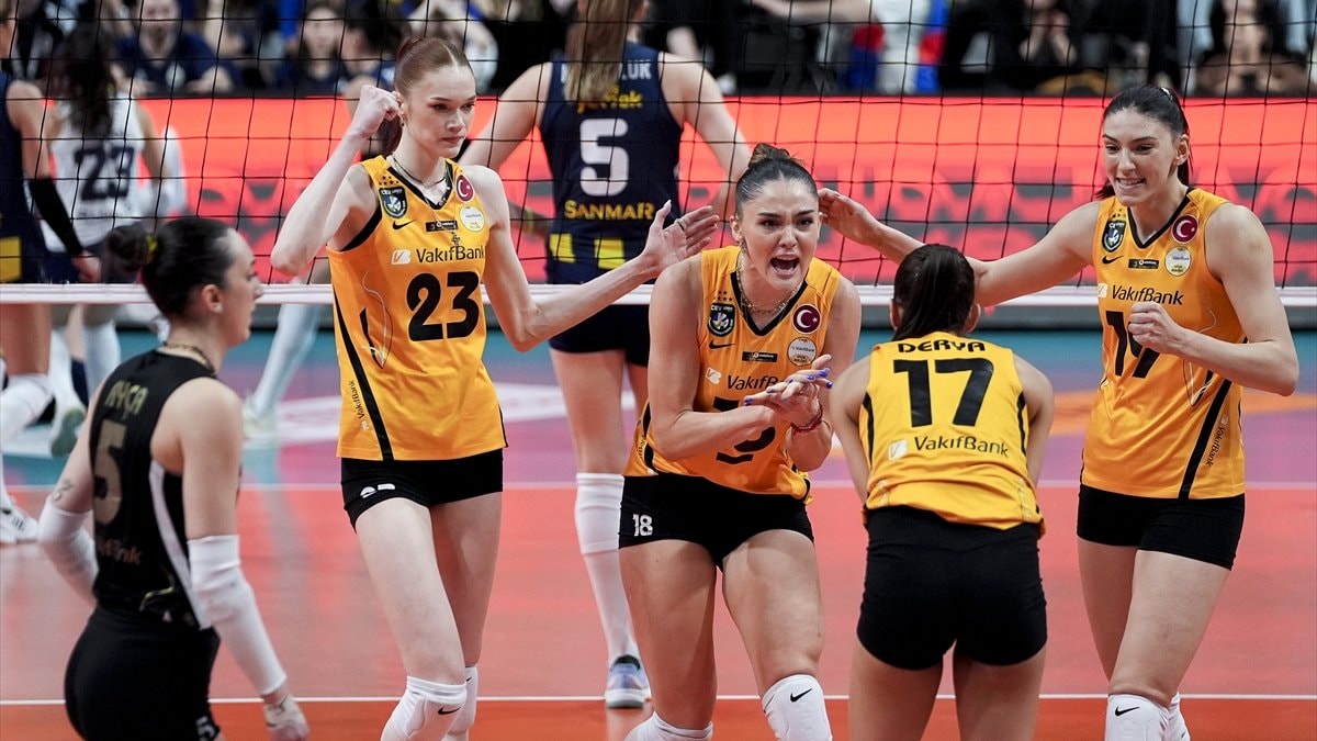 VakıfBank, Sultanlar Ligi’nde şampiyon oldu